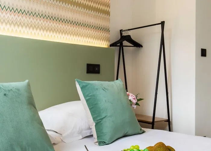 Bright - 2p - Beaugrenelle-eiffel Tower 파리